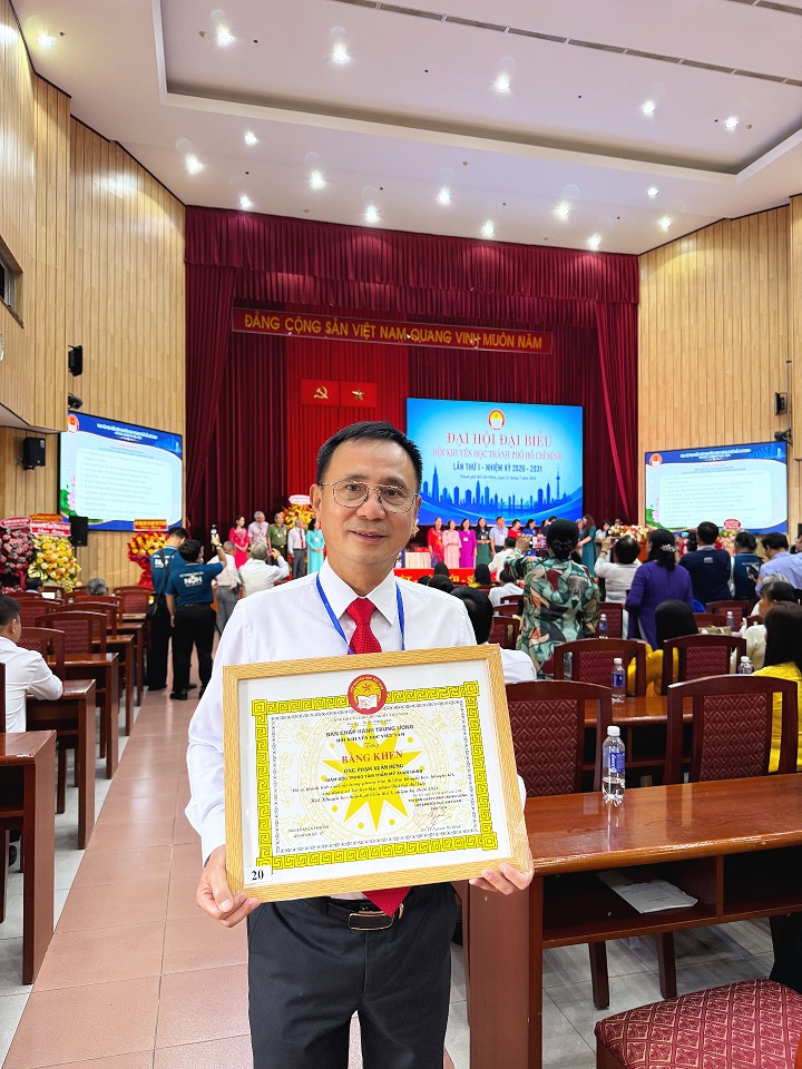bác sĩ phạm xuân hùng