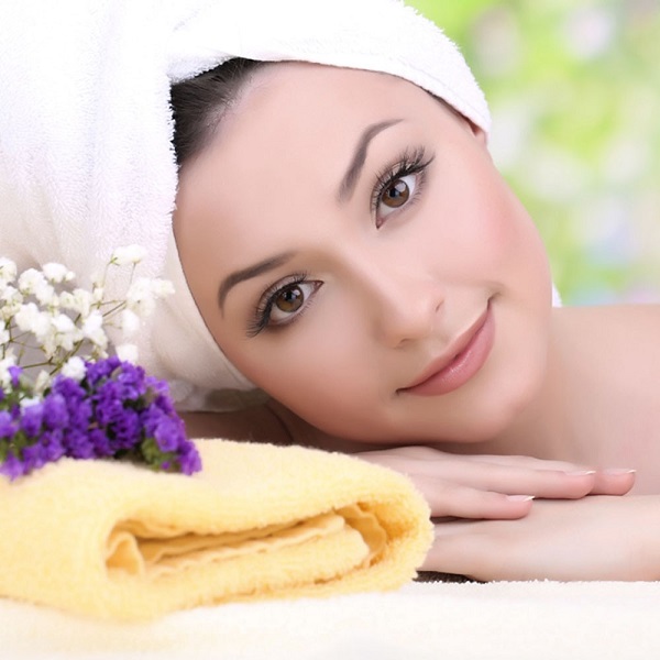 Những cách massage xóa nếp nhăn ở mắt đơn giản tại nhà bạn nên biết